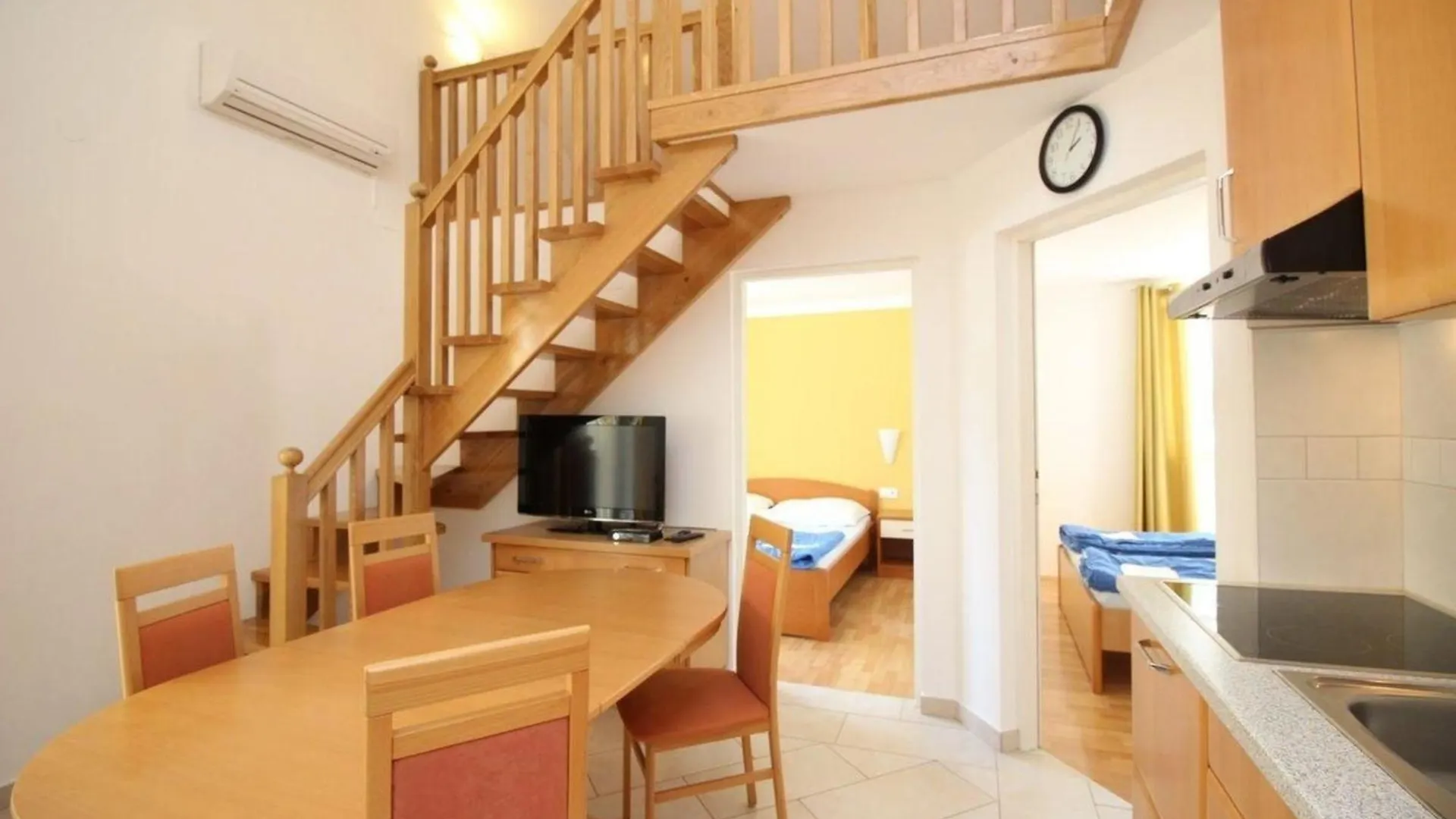 Apartment Appartement In Baska - B59613 Croatia